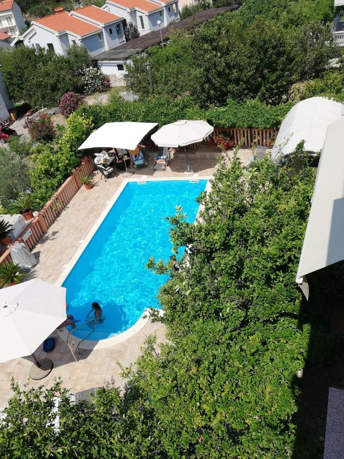 Apartments Bene Банёл Экстерьер фото