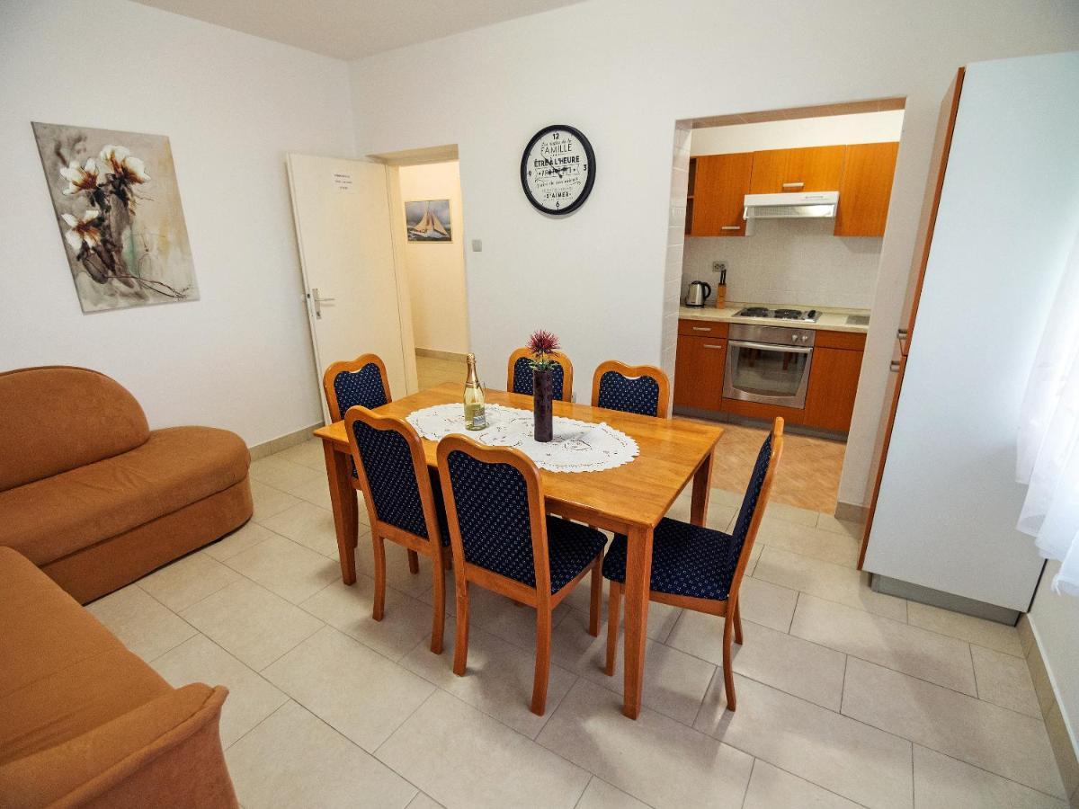 Apartments Bene Банёл Экстерьер фото