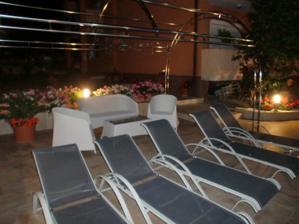 Apartments Bene Банёл Экстерьер фото