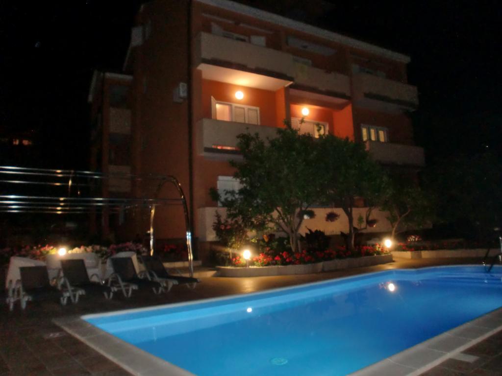 Apartments Bene Банёл Экстерьер фото