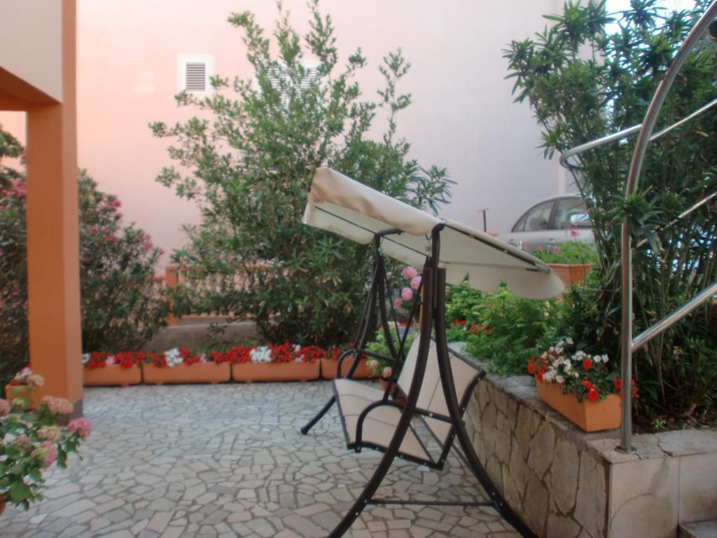 Apartments Bene Банёл Экстерьер фото